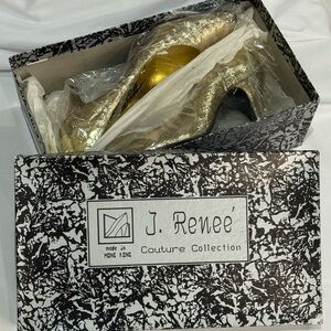 J.Renee Vintage Couture Collection Shimmering Gold Pumps